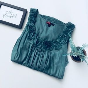 💝 Emerald Top